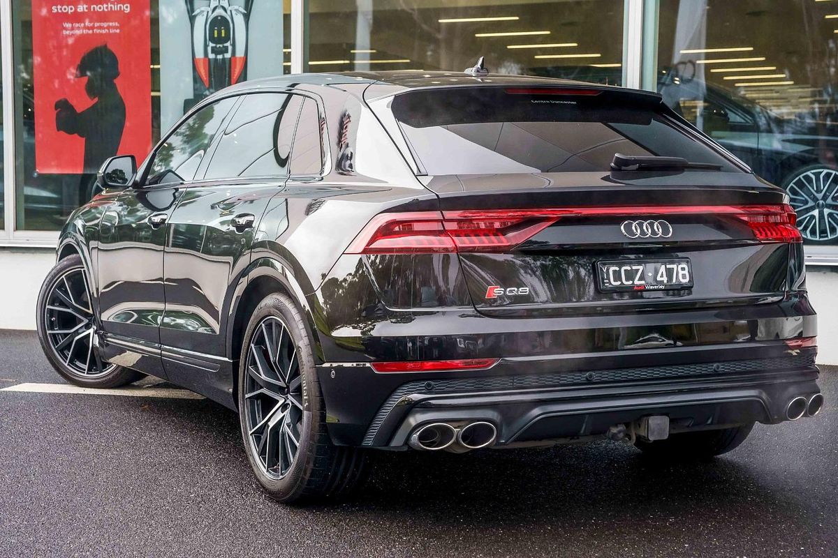 2022 Audi SQ8 TFSI F1