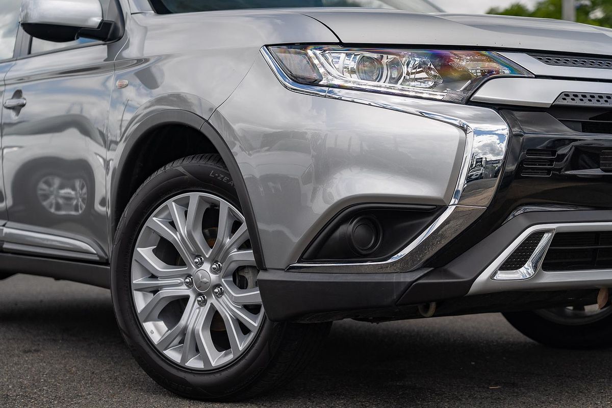 2021 Mitsubishi Outlander ES ZL