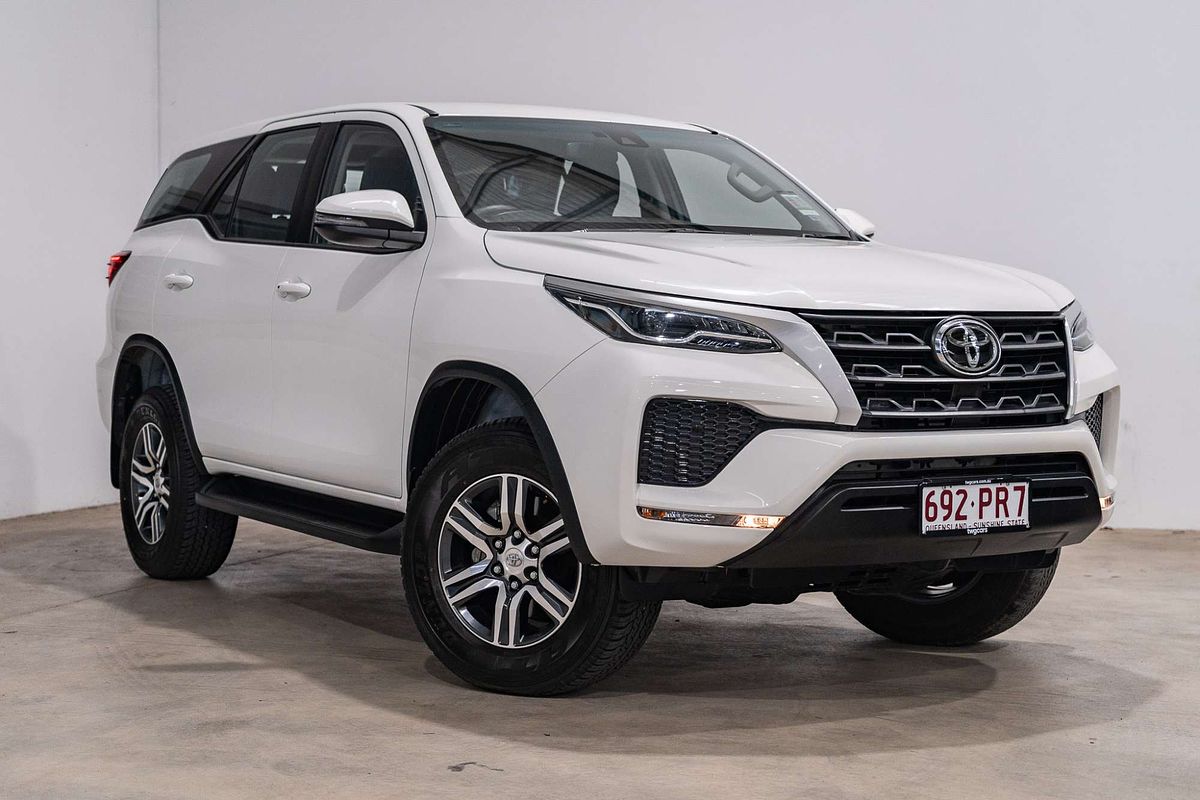 2024 Toyota Fortuner GX GUN156R