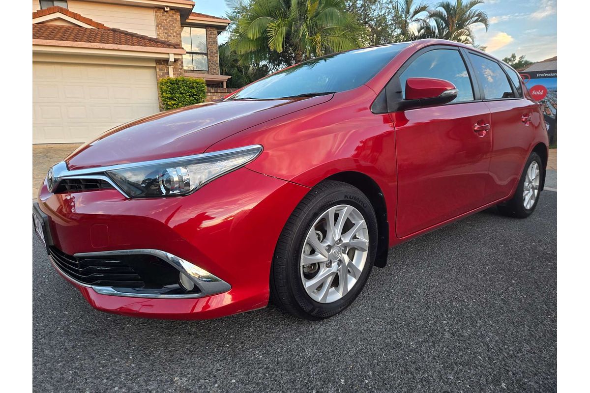 2015 Toyota Corolla Ascent Sport ZRE182R