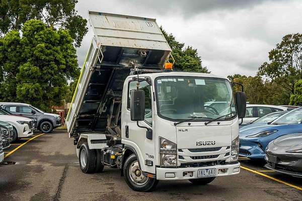 2017 Isuzu N Series NLR 45-150