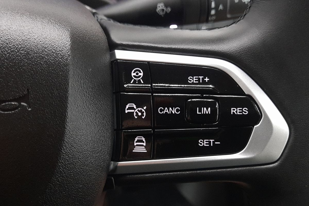 2026 Peugeot Boxer Pro X250 LWB Mid Roof