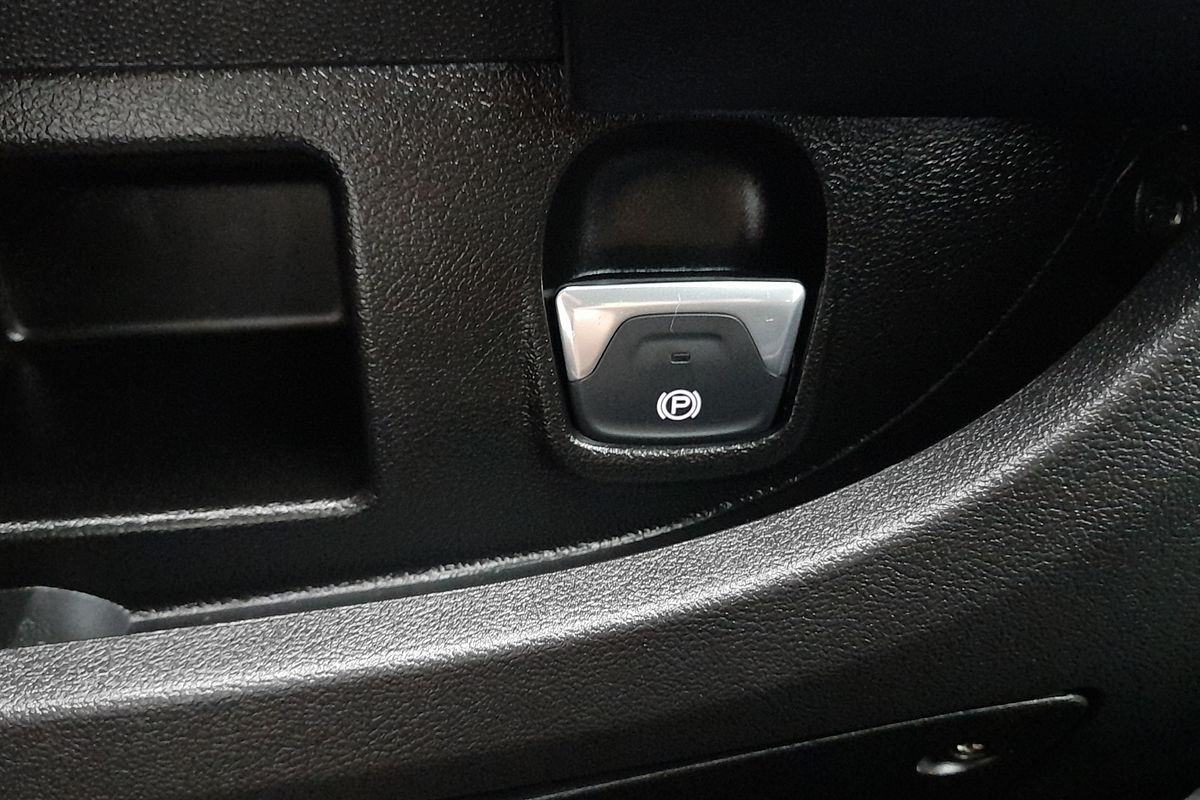 2026 Peugeot Boxer Pro X250 LWB Mid Roof