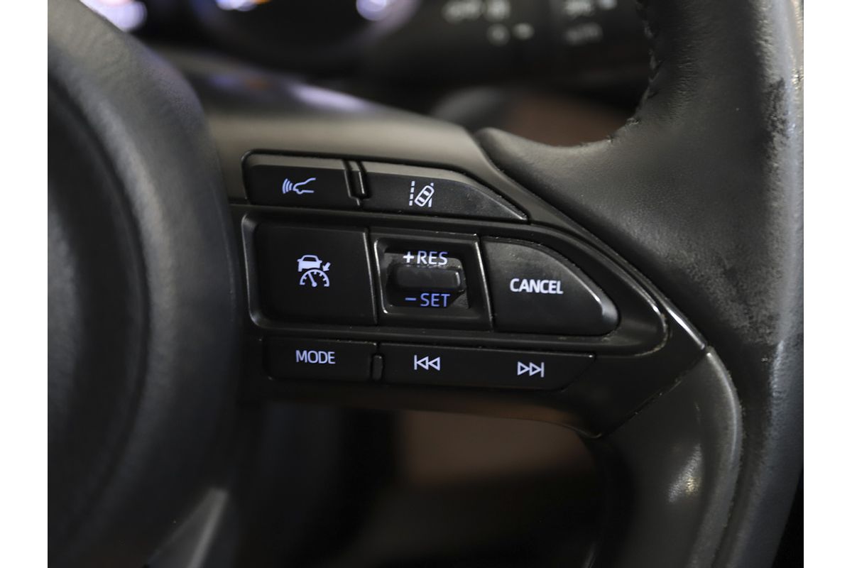 Yaris Cross Hybrid Urban 1.5L Auto CVT Hatch 4093280 001