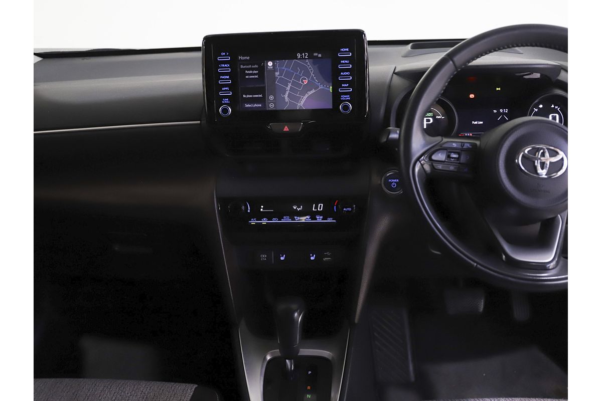 Yaris Cross Hybrid Urban 1.5L Auto CVT Hatch 4093280 001