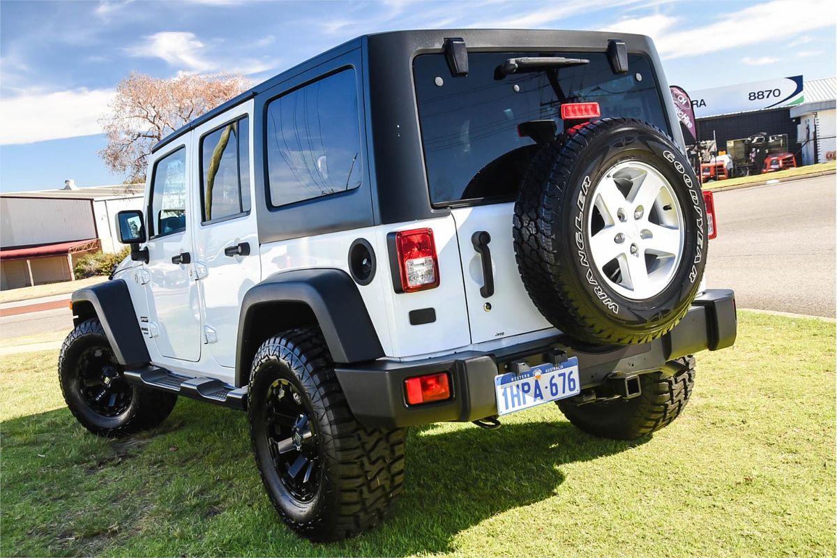 2015 Jeep Wrangler Unlimited Sport JK