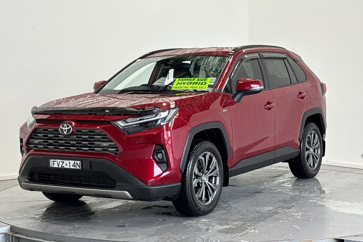2025 Toyota RAV4 GXL AXAH52R