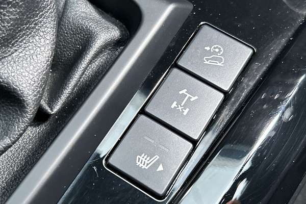2023 Isuzu D-MAX X-TERRAIN 4X4 thumb-14