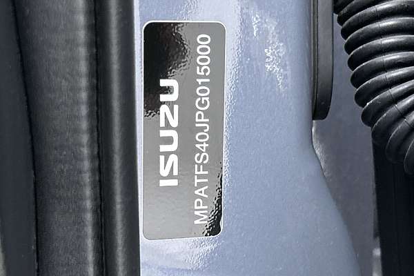 2023 Isuzu D-MAX X-TERRAIN 4X4 thumb-23