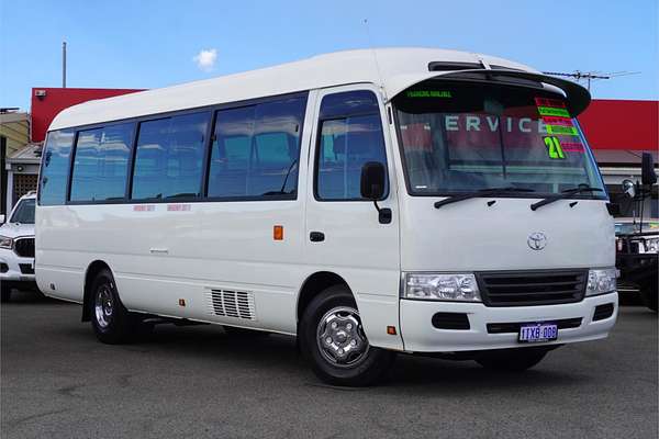 2008 Toyota Coaster Deluxe XZB50R