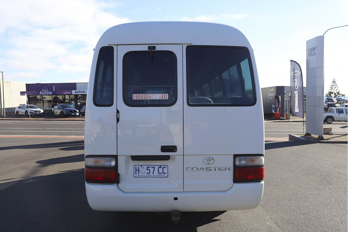 Coaster STD 4.0L DIESEL Manual Bus 9301370 002