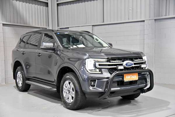 2025 Ford Everest Ambiente 2.0L