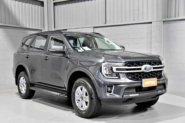 2025 Ford Everest Ambiente 2.0L