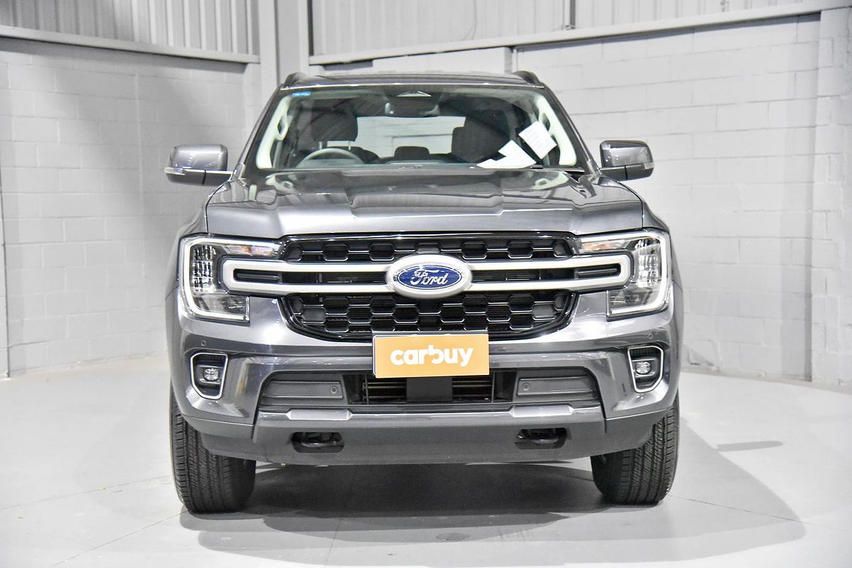 2025 Ford Everest Ambiente 2.0L