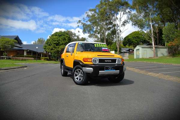 2014 Toyota FJ Cruiser GSJ15R