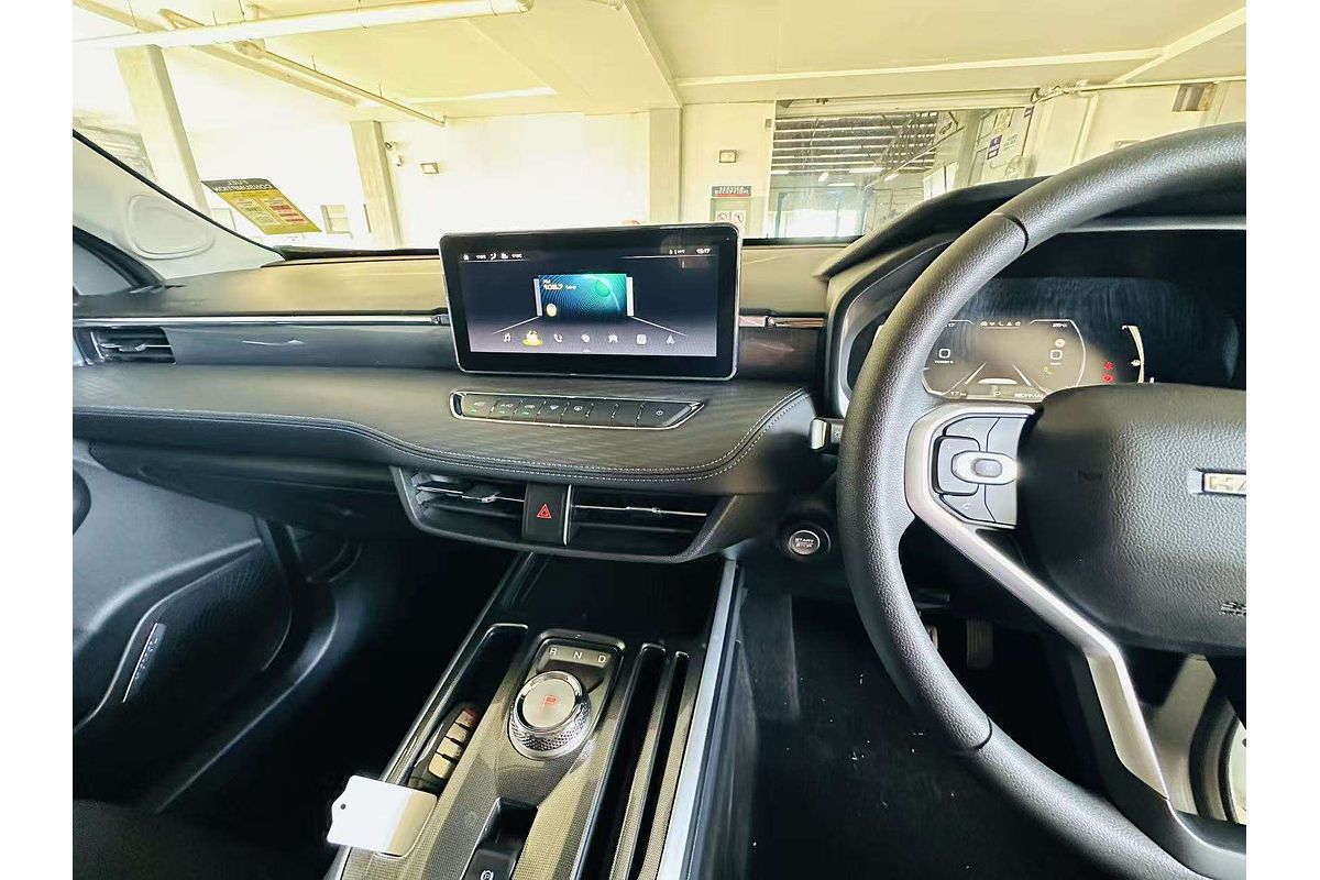 Jolion Pro Premium Auto 4x2 Hybrid