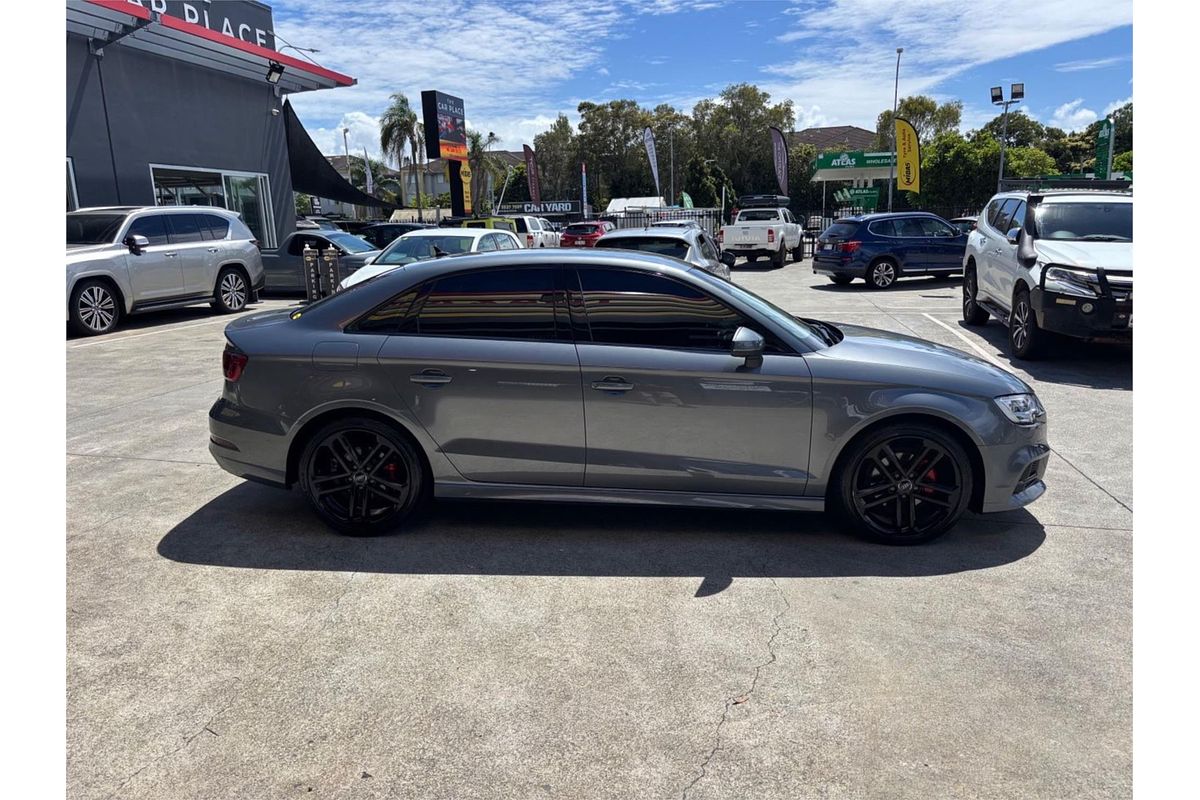 2019 Audi A3 35 TFSI S line plus 8V