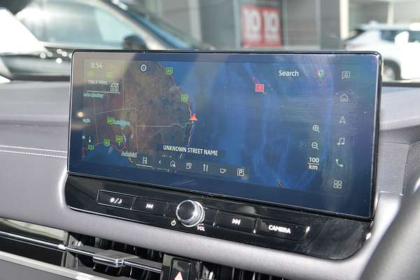 2025 Mitsubishi Outlander Exceed ZM thumb-12