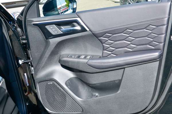 2025 Mitsubishi Outlander Exceed ZM thumb-15