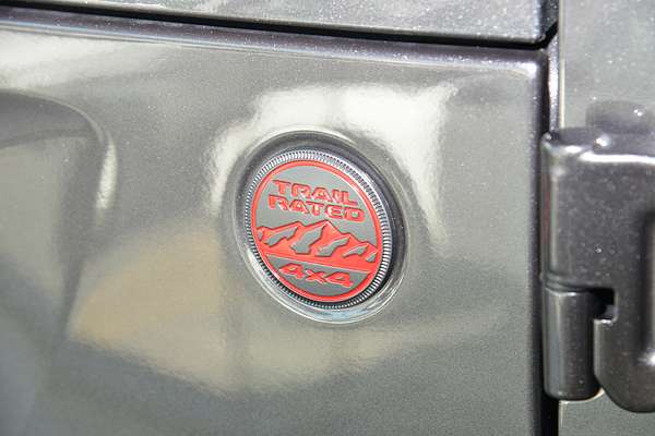 2026 Jeep Wrangler Rubicon JL thumb-21