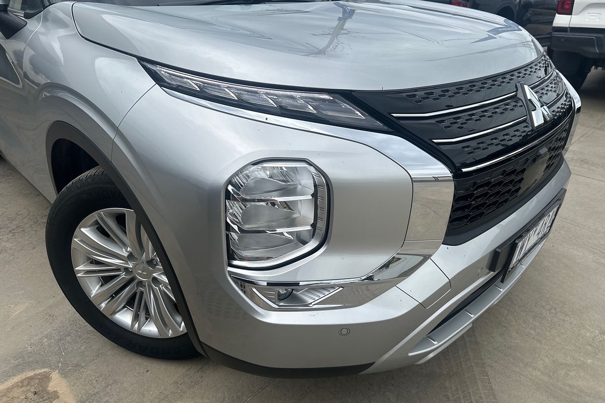 2023 Mitsubishi Outlander LS ZM