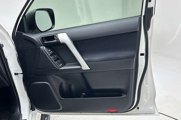 2020 Toyota Landcruiser Prado GXL GDJ150R thumb-18