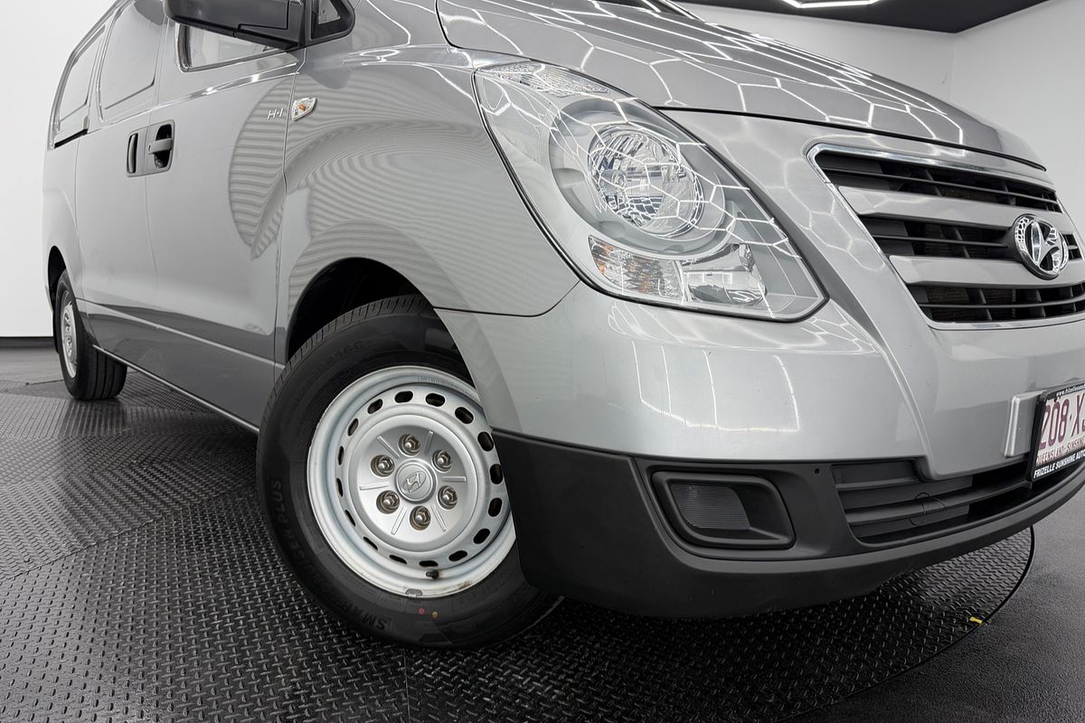 2017 Hyundai iLoad TQ3-V Series II