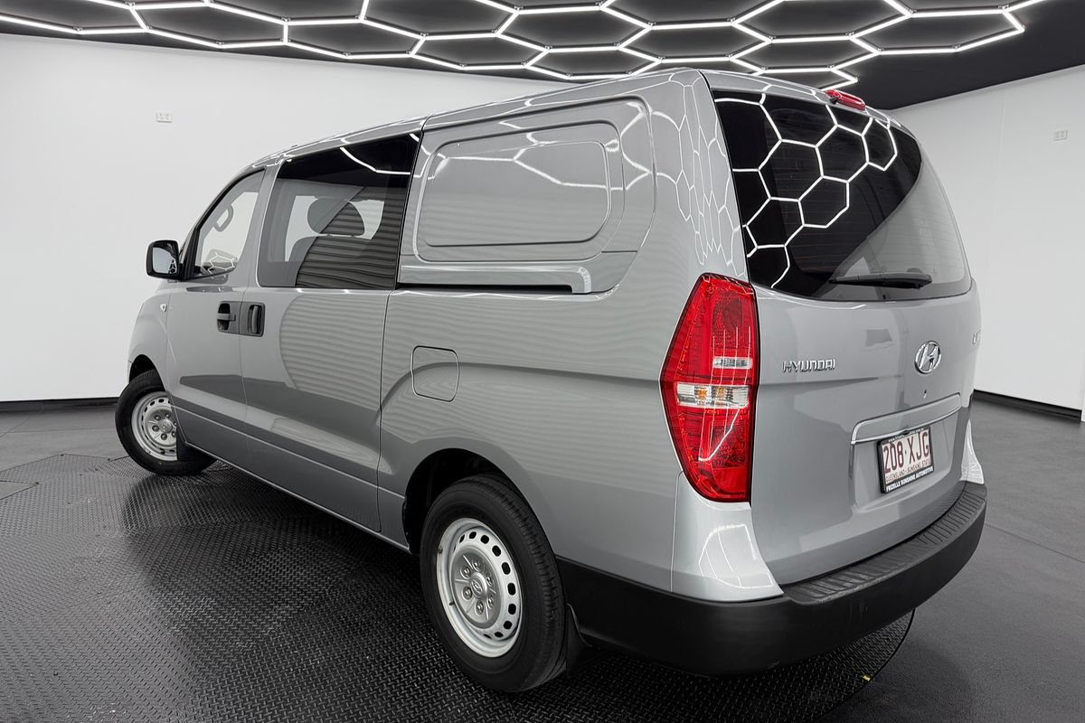 2017 Hyundai iLoad TQ3-V Series II