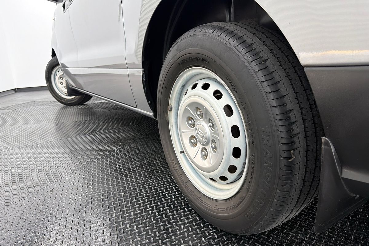 2017 Hyundai iLoad TQ3-V Series II