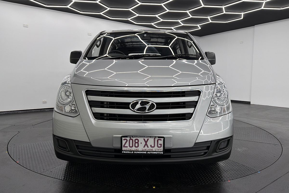 2017 Hyundai iLoad TQ3-V Series II