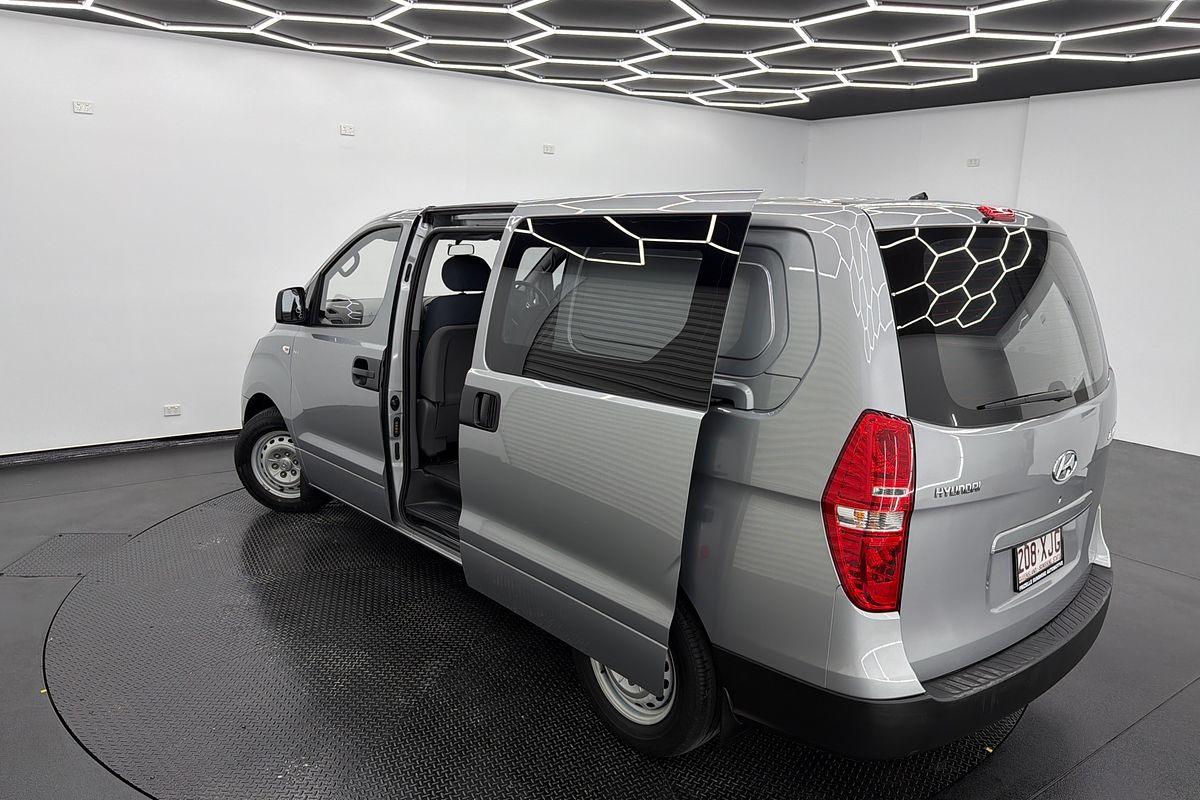 2017 Hyundai iLoad TQ3-V Series II