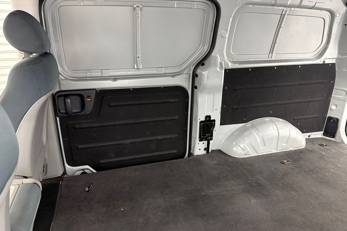 2017 Hyundai iLoad TQ3-V Series II