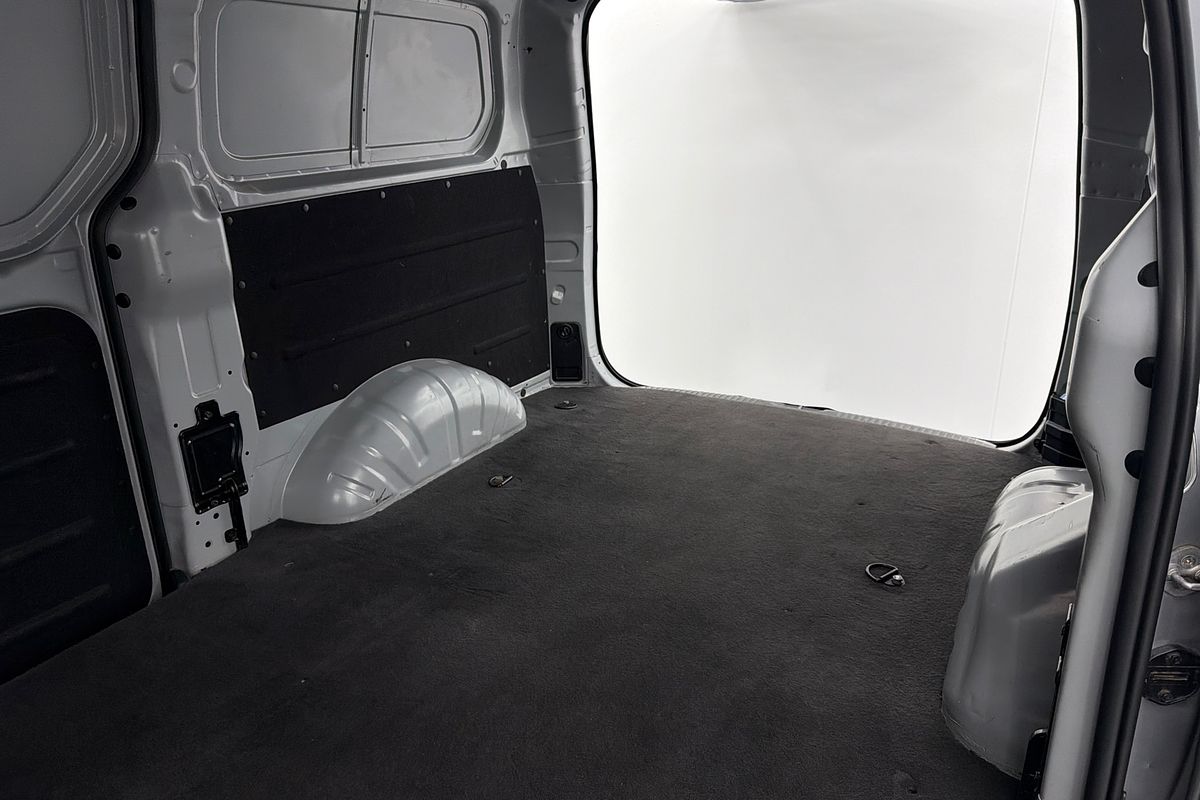 2017 Hyundai iLoad TQ3-V Series II