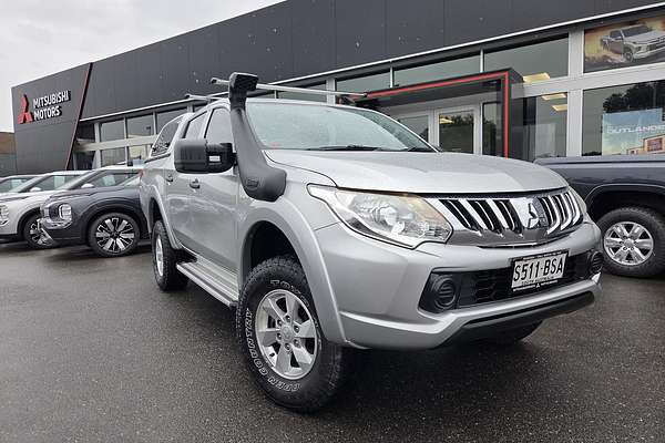 2015 Mitsubishi Triton GLX MQ 4X4