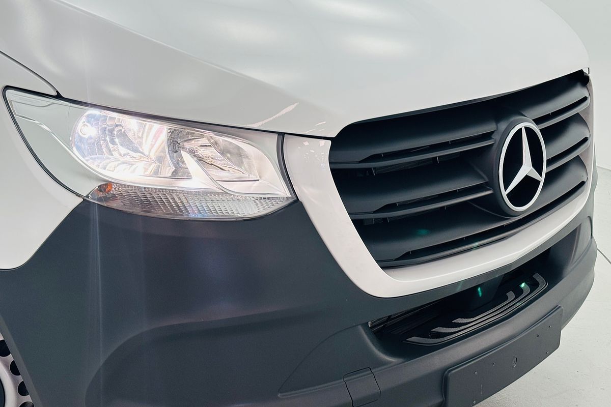 2023 Mercedes-Benz Sprinter 315CDI VS30 SWB Low Roof