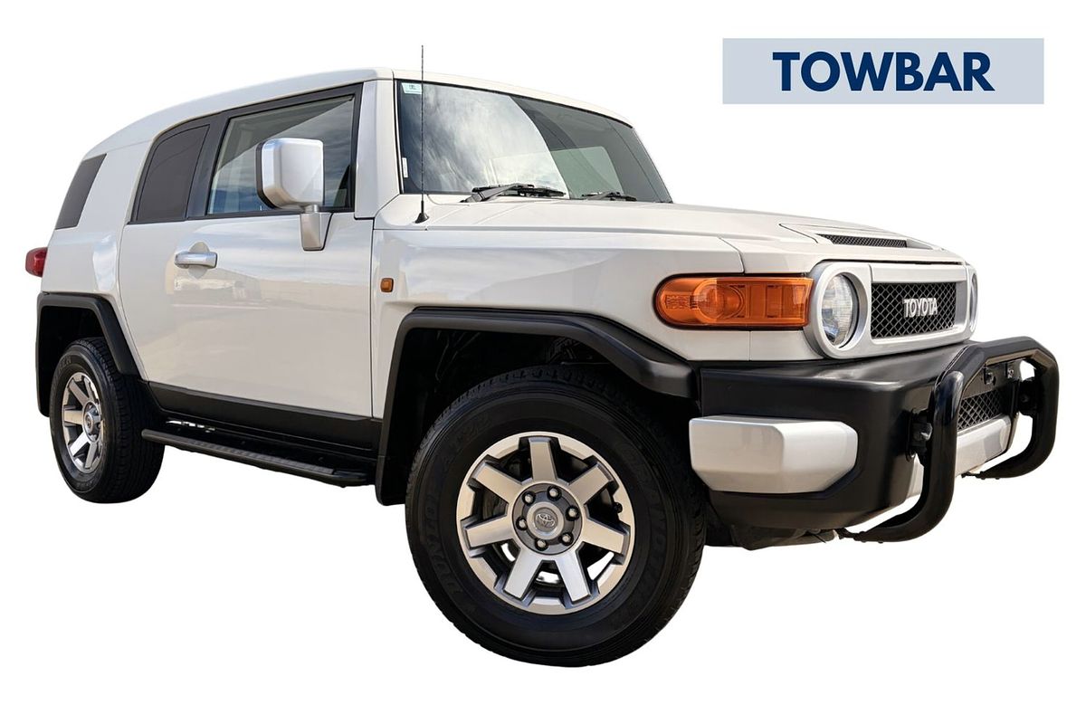 2014 Toyota FJ Cruiser GSJ15R