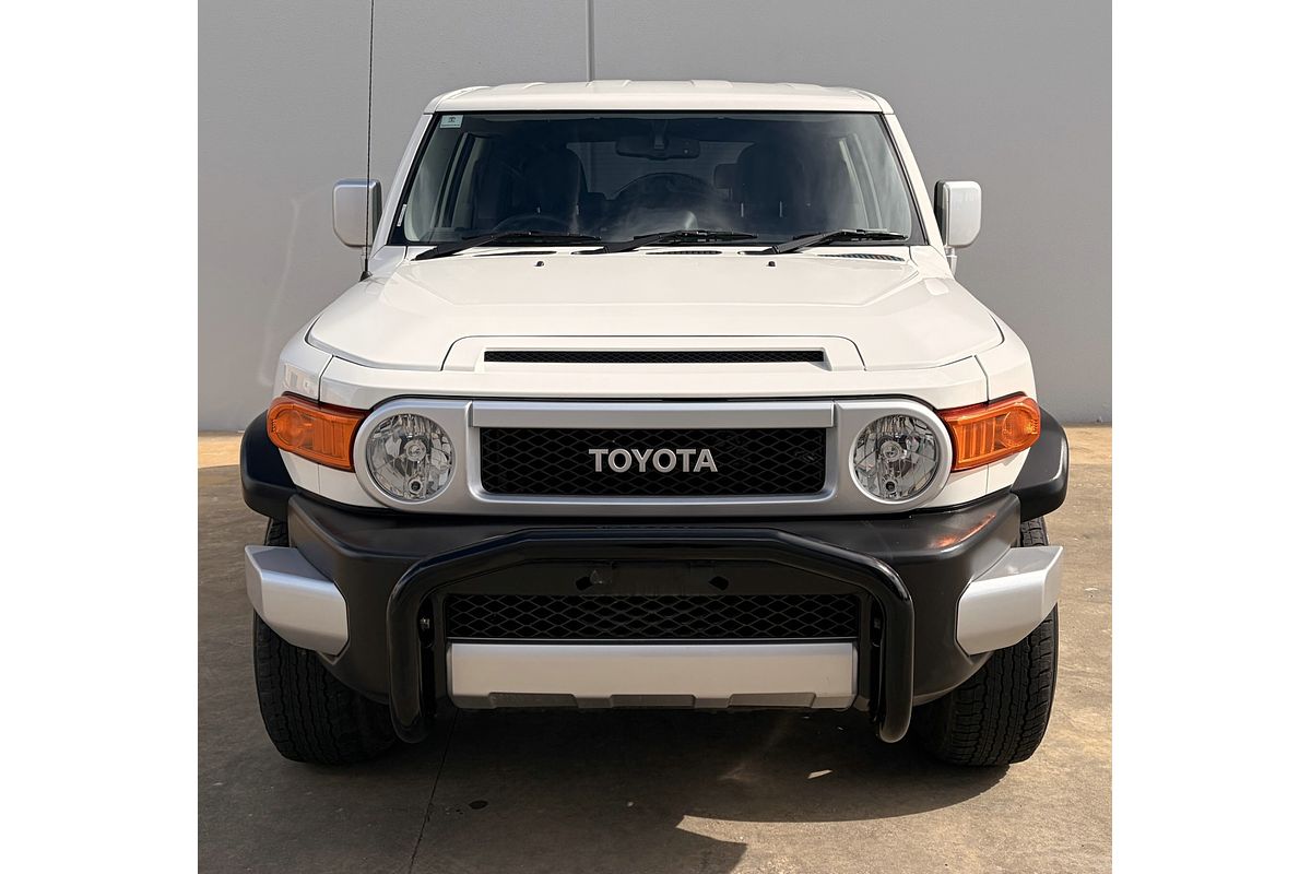 2014 Toyota FJ Cruiser GSJ15R