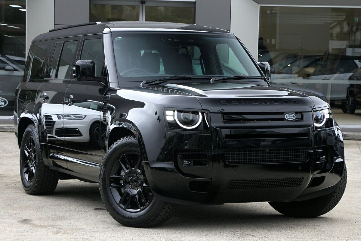 2025 Land Rover Defender 130 D350 X-Dynamic SE L663