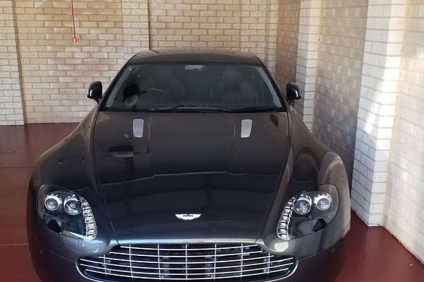 2010 Aston Martin V8 Vantage