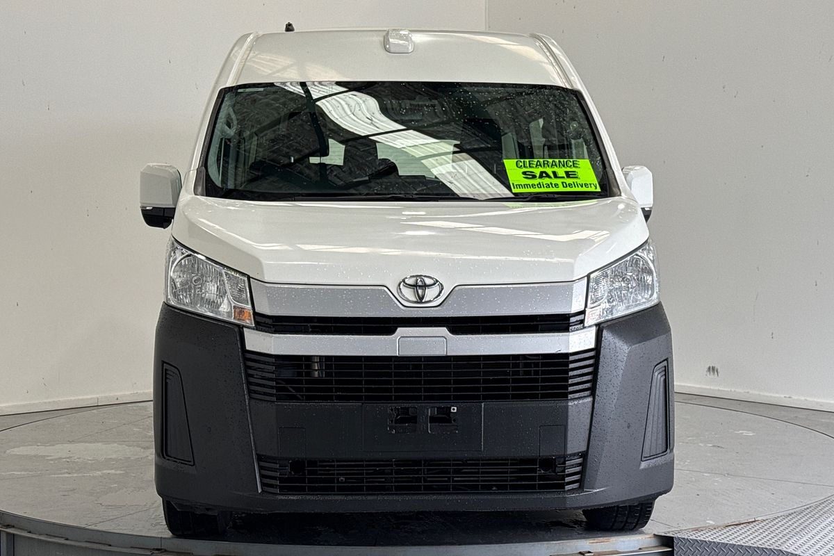 2022 Toyota Hiace Commuter GDH322R ELWB High Roof