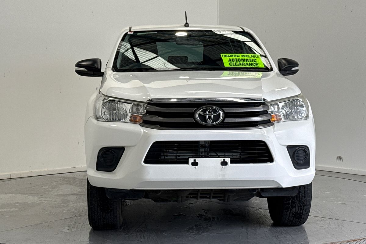 2015 Toyota Hilux SR HI-RIDER GUN136R REAR WHEEL DRIVE