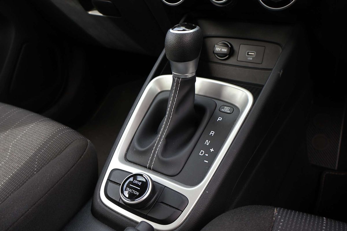 2020 Hyundai Venue Go QX