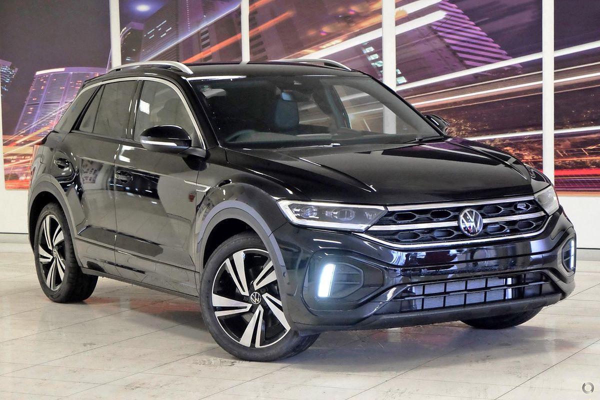 2025 Volkswagen T-Roc 140TSI R-Line D11