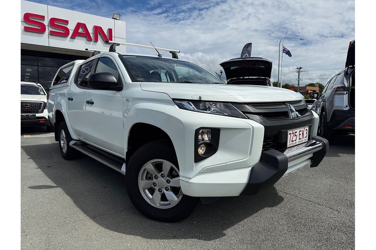 2019 Mitsubishi Triton GLX+ MR 4X4