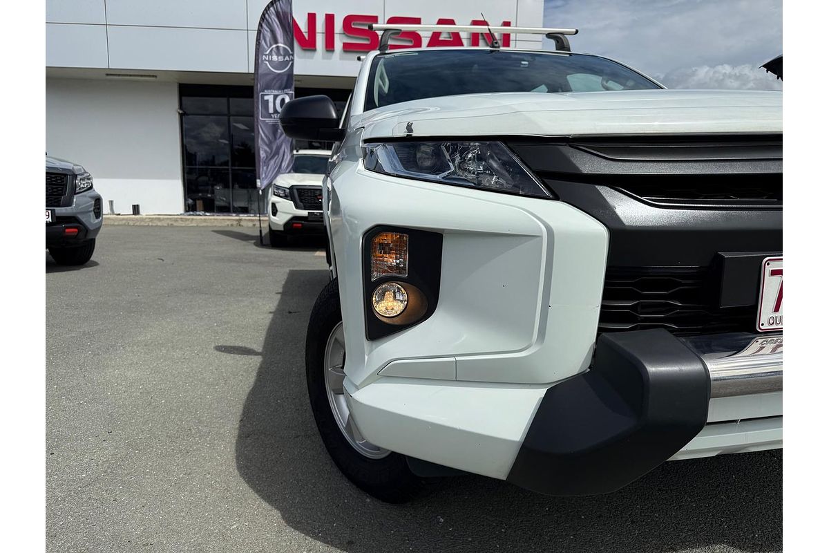 2019 Mitsubishi Triton GLX+ MR 4X4