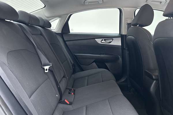 2018 Kia Cerato S BD thumb-11