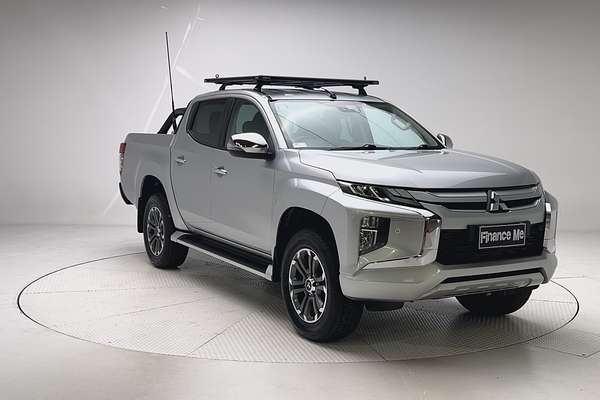 2020 Mitsubishi Triton GLX MR 4X4 thumb-4