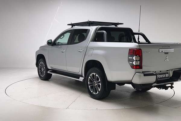 2020 Mitsubishi Triton GLX MR 4X4 thumb-8