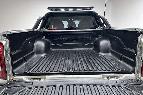 2020 Mitsubishi Triton GLX MR 4X4 thumb-20