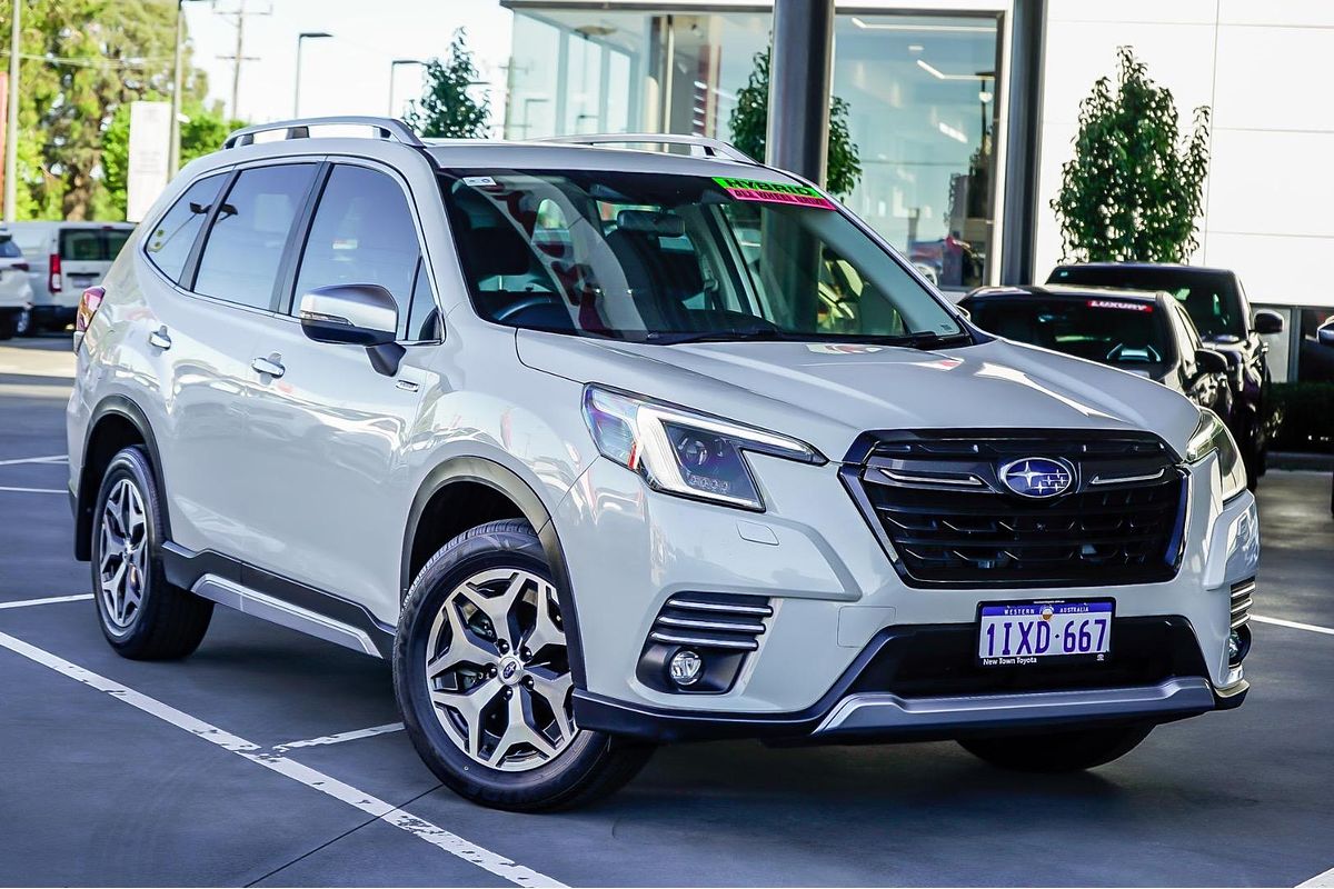 2023 Subaru Forester Hybrid L S5